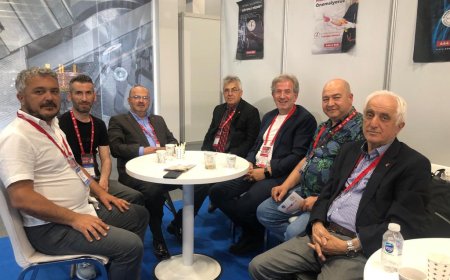 Endüstri Gelecek İle Buluşuyoruz Fuarı: Elektrikli Araçlar ve Alternatif Enerji Sektöründeki Temsilimiz