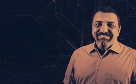 Serhat Ayan’la Yeni Şeyler Rehberi’ne konuk olan Haluk Bozali Türkiye'yi bekleyen elektrik altyapısı krizini anlattı