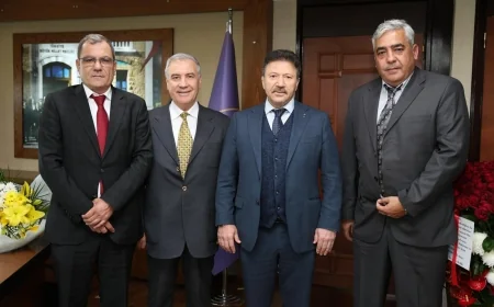 TESK Başkanı Sayın MEHMET YİĞİNER’i yeni görevinden dolayı tebrik ediyor, başkanlığının esnaf ve sanatkâr camiamıza hayırlı olmasını diliyoruz.